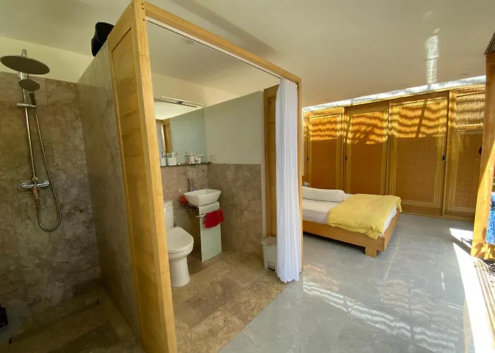 Villa Sambirenteng Gretek
